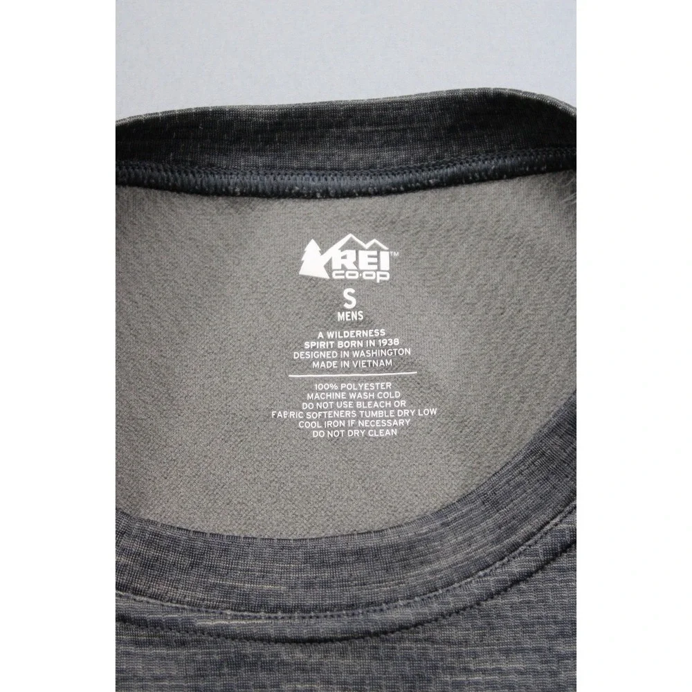 REI‎ Base Layer Shirt Long Sleeve Gray Polyester Size Small